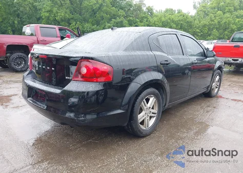 2013 Dodge Avenger Sxt z USA, uszkodzony, nr VIN 1C3CDZCB9DN623780